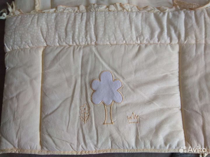 Бортики в кроватку