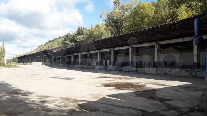 Склад, 2000 м²