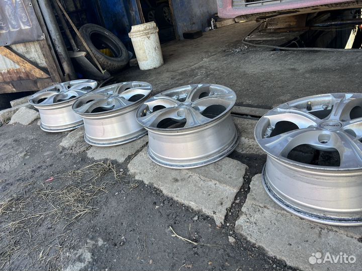 Диски 5x114.3 r16