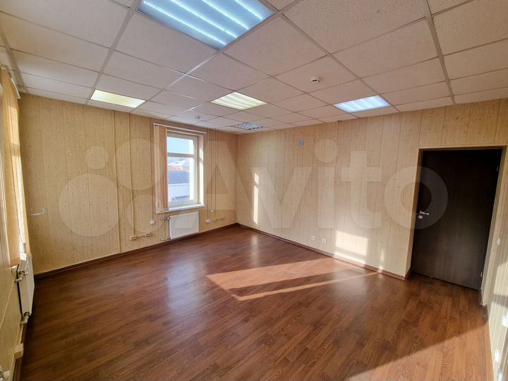 Офис 20 м² Коммуналка вкл, разные площади