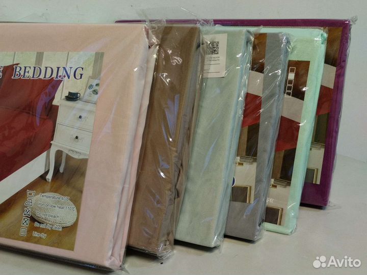 Простынь на резинке 180/200