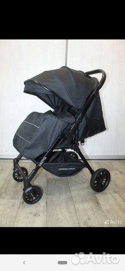 Новая коляска с перекидной ручкой Gretta(black)
