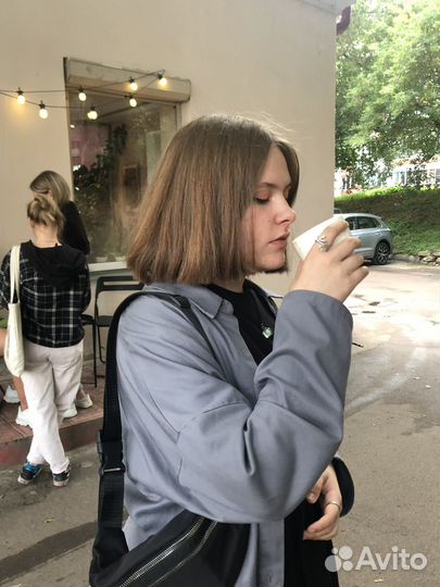 Шеф-бариста, управляющая кофейни