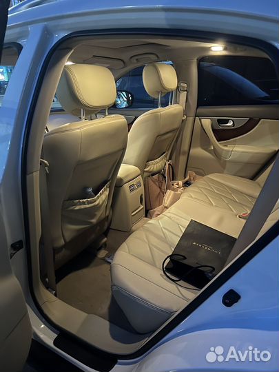 Infiniti FX37 3.7 AT, 2012, 157 000 км