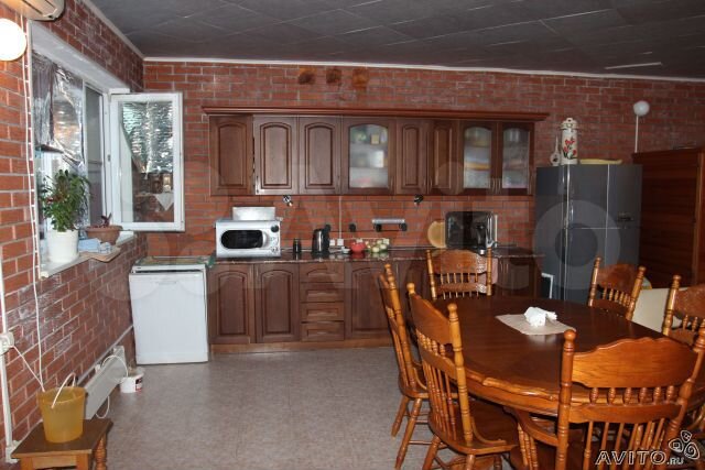 Дом 212 м² на участке 15 сот.