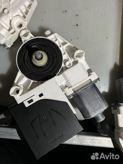 Моторчик стеклоподъемника volkswagen