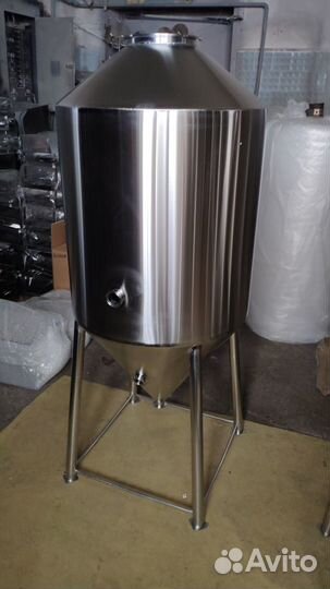 Цкт 180 л с горловиной на 8 