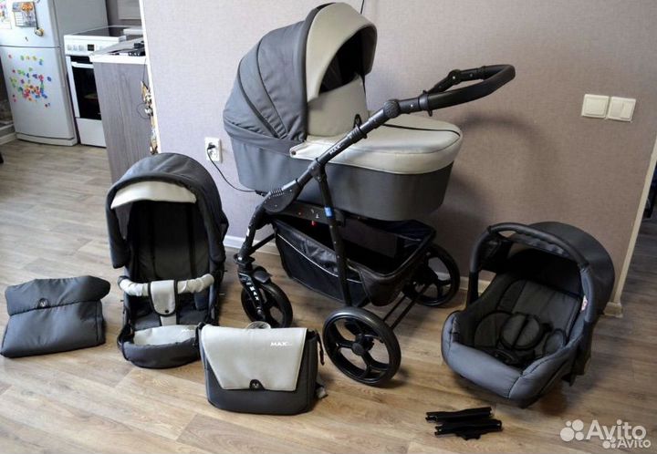 Коляска 3 в 1