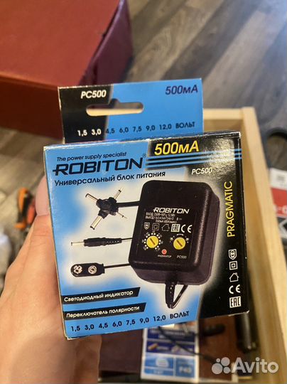 Новый универсальный блок питания robiton