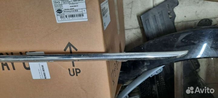 Хром решетки радиатора Toyota Rav4/2009