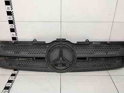 Решетка радиатора верхняя Mercedes-Benz Actros 4