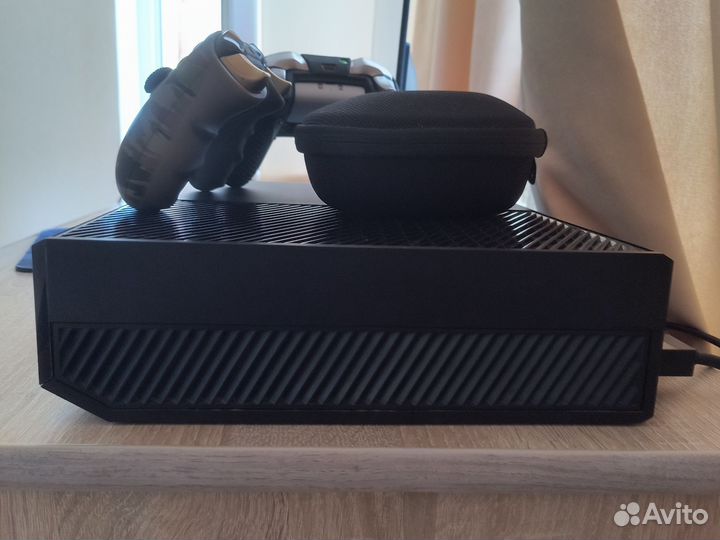 Xbox one 500гб