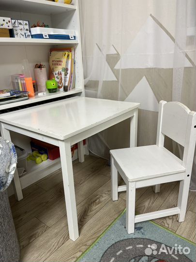 Детский стол и стульчик