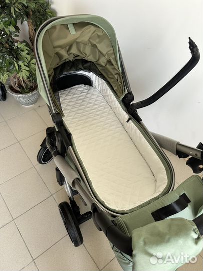 Коляска трансформер 3 в 1 новая, LuxMom F2a