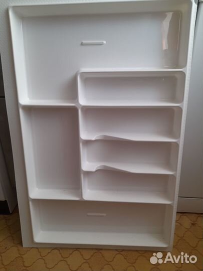 Лоток (вкладыш в ящик) для столовых приборов