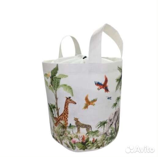 Корзина для белья и коврик для ванной