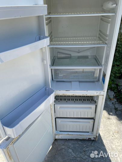 Холодильник indesit