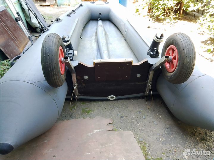 Надувная лодка пвх бу с мотором