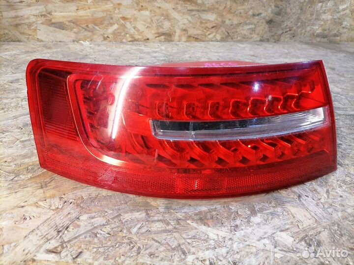 Фонарь левый Audi A6 C6 Rest