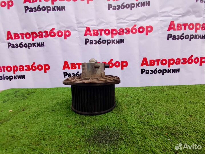 Моторчик печки priora