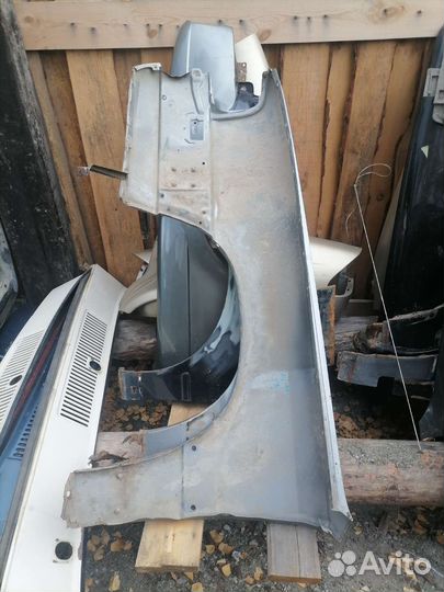 Правое крыло Ауди 200