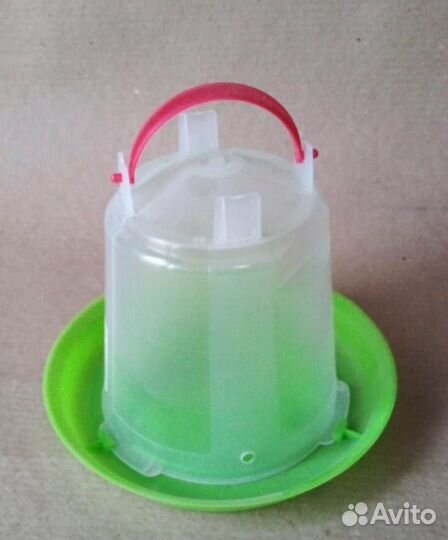 Поилка для птиц