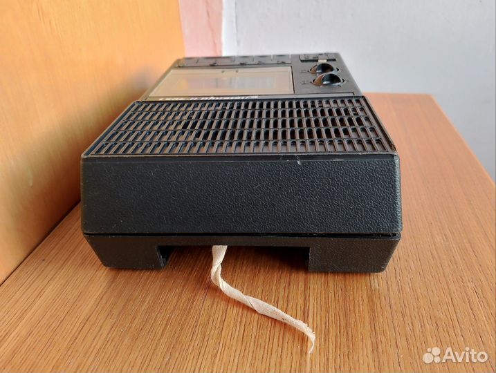 Магнитофон Легенда П-405Т