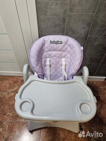 Детский стульчик для кормления