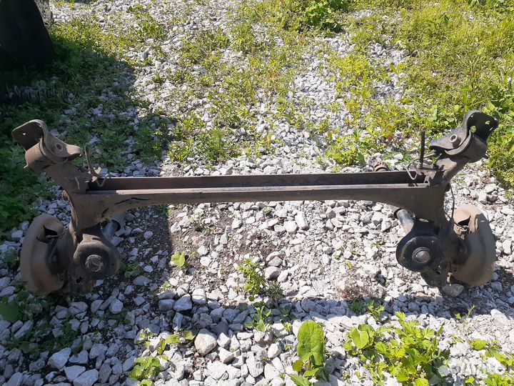 Peugeot 408 балка в сборе