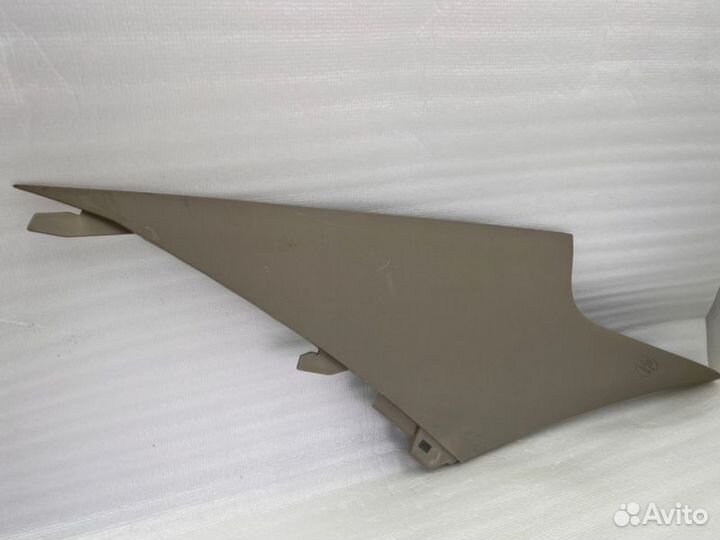 Накладка стойки внутренняя Тойота Camry V40/V45