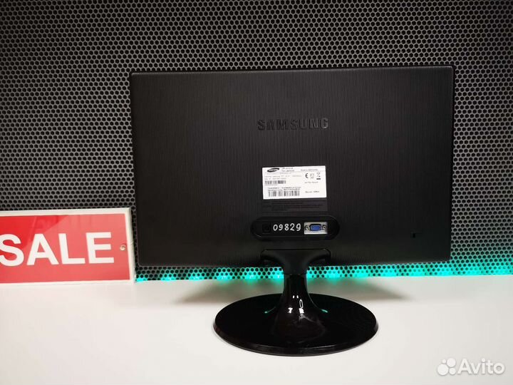 Мониторы Samsung 20 дюймов 40шт