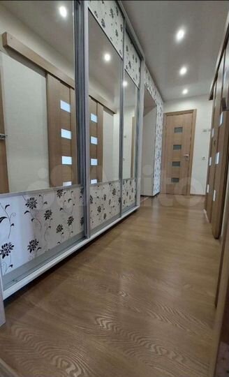 2-к. квартира, 60 м², 8/9 эт.