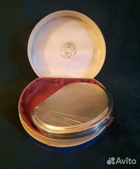 Серебряная пудреница СССР