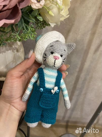 Вязаные игрушки ручной работы