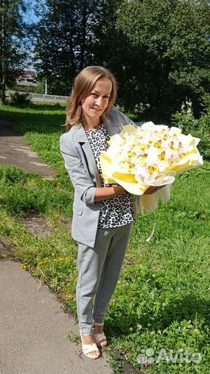 Букет из бабочек с подсветкой