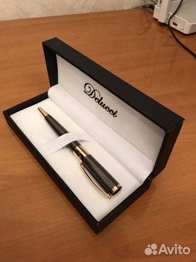 Ручки Balmain и Delucci