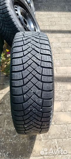 Pirelli Ice Zero 195/65 R15