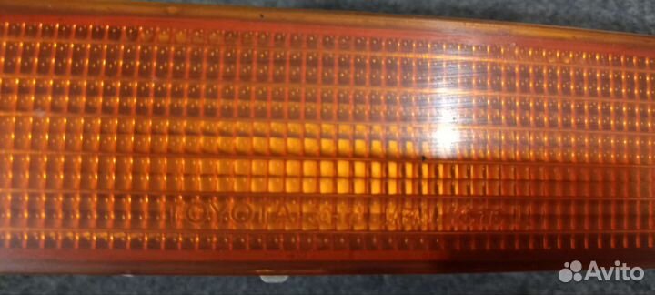 Поворотник для toyota