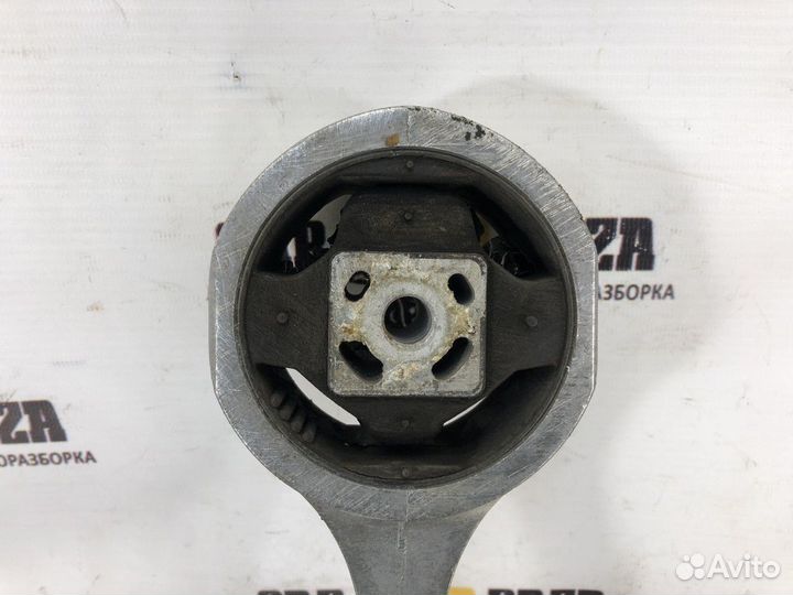 Опора двигателя задняя Skoda Fabia