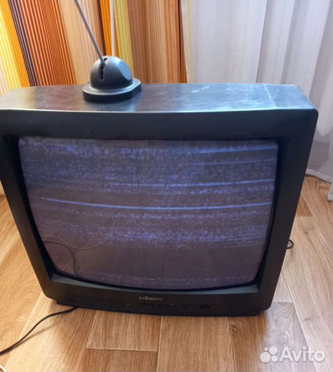 Телевизор Самсунг