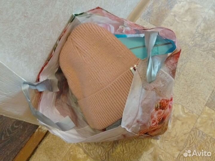 Отдам бесплатно вещи