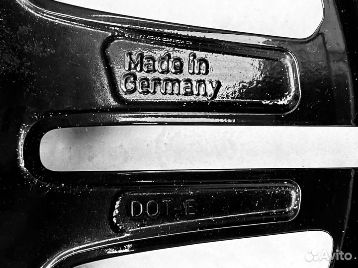 Зимний комплект Mercedes AMG R19 с шинами Michelin