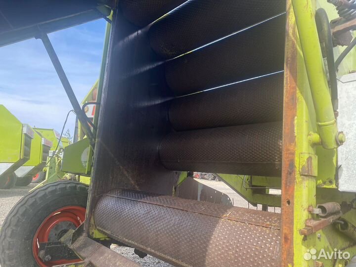 Пресс-подборщик Claas Rollant 44, 2001