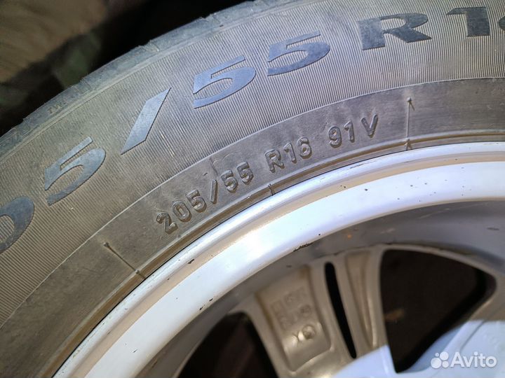 Pirelli Cinturato P1 205/55 R16 40B