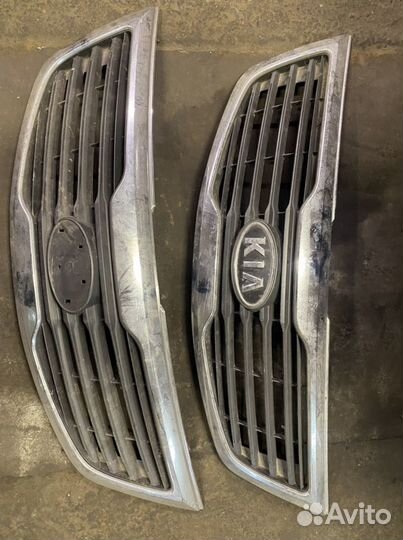 Решетка радиатора иномарки