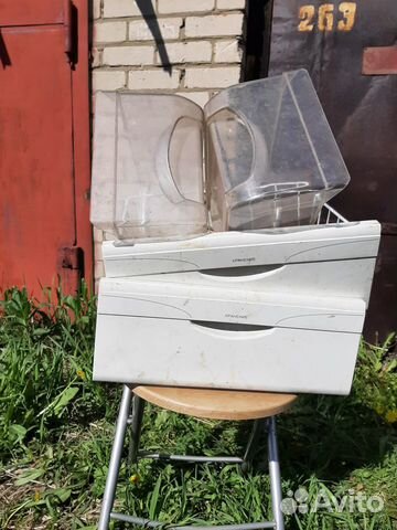 Полки -контейнера для холодильника Атлант