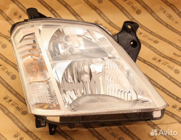 Фара правая opel meriva A 02-10
