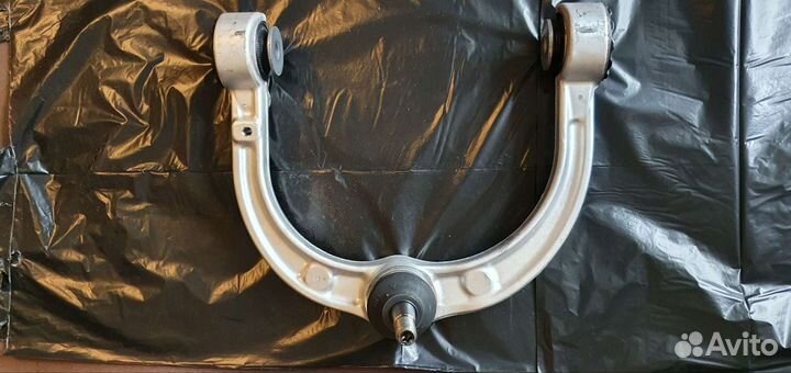 Рычаг передний Mercedes A2513302600