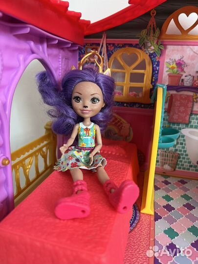 2 домика для кукол Enchantimals