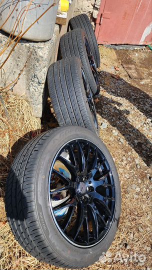 Продам комплект колес rays Homura 2x9 R20